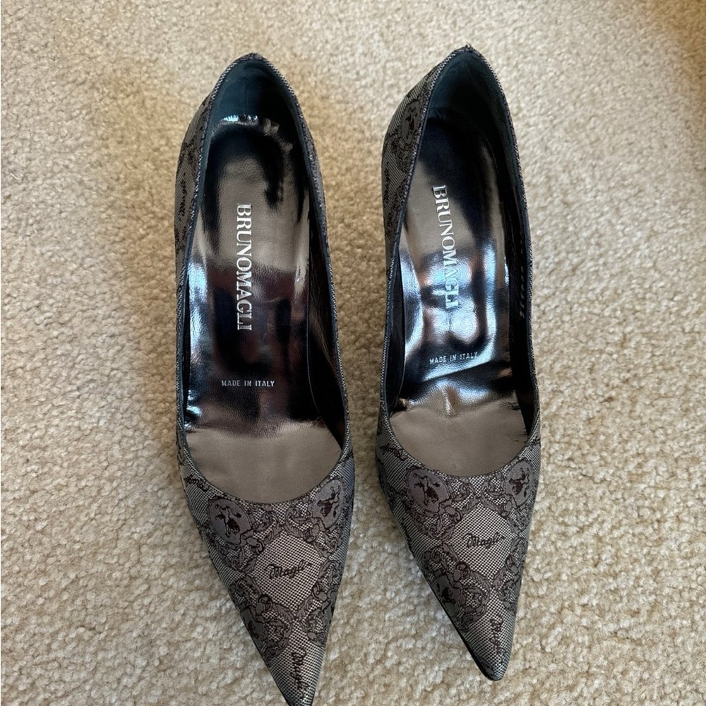 Bruno Magli Women's Black Patterned Heels